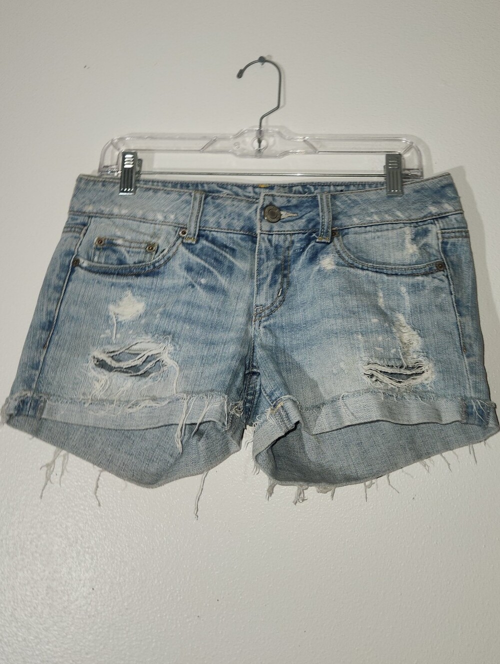Light Blue Distressed American Eagle Denim Women’s Shorts